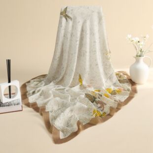 奢凌羊「云间月光」100%绵羊毛秋冬季高级感保暖围巾印花外披肩旅