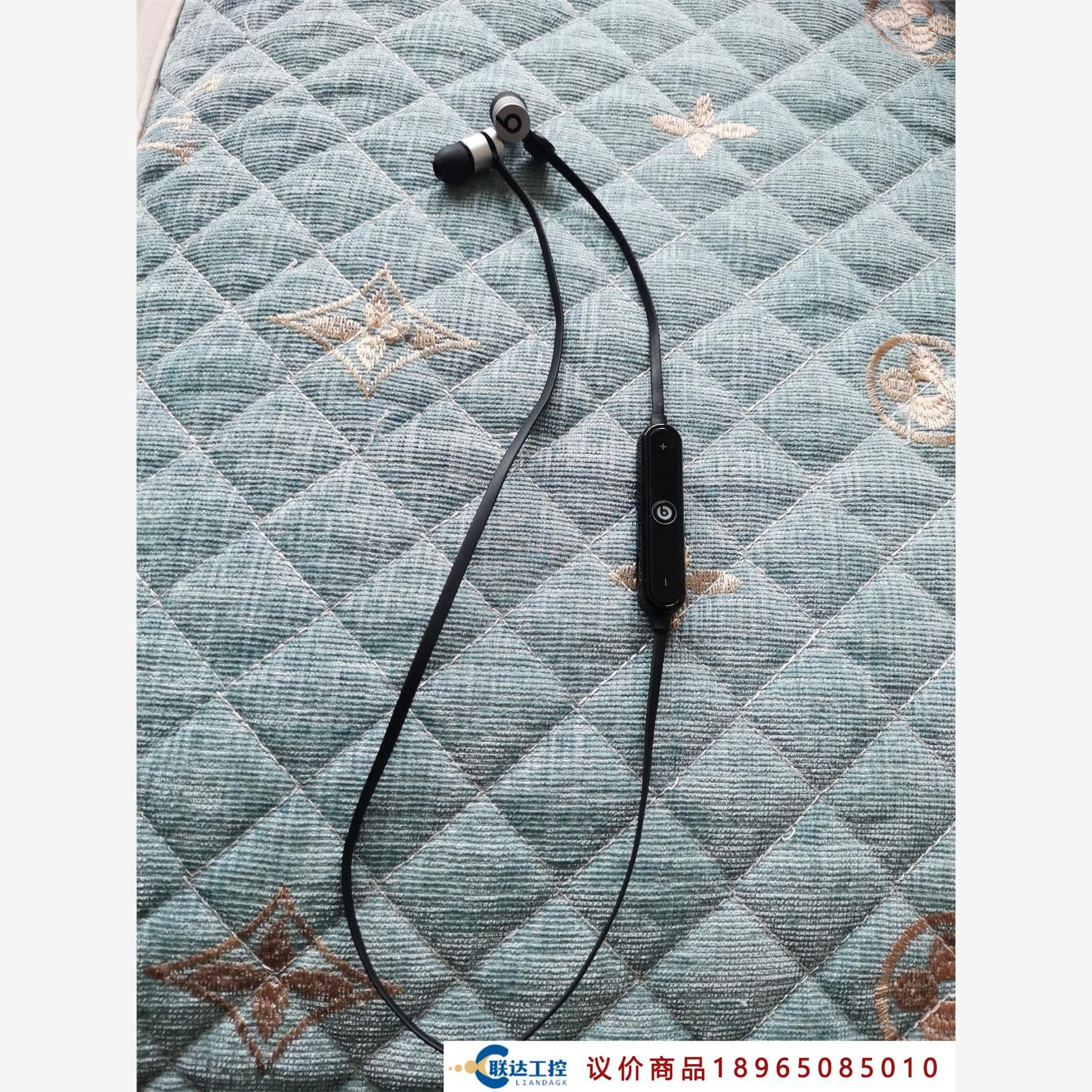 urbeats无线蓝牙，正常使用，音质漂亮议价商品，下单前联系客服