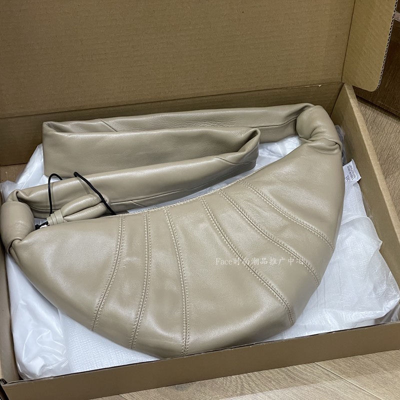 定制进口绵羊皮牛角包小号