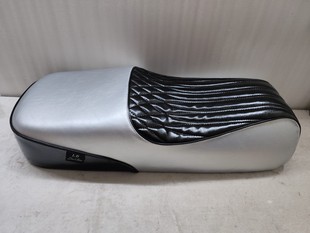 改装 适用于小牛uqi u2驼峰一体坐垫60长款 座包坐包订制两轮