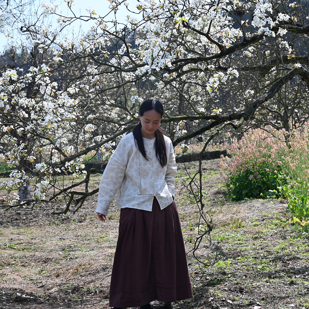 【晚来春】新中式圆领珠扣禅茶服 灵逸仙气宽松提花棉麻长袖衬衫