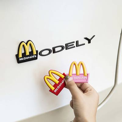 modely3麦当劳车标贴个性M字母贴尾门车标TESLA装饰创意贴