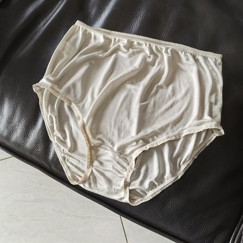 2条装42针高腰100％桑蚕丝女士简约三角内裤肤色
