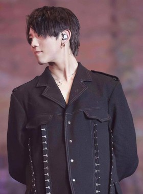 20cm娃衣公仔衫香港MIRROR男團姜濤Keung To风衣演出服同款娃衣服