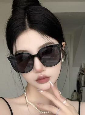 2026新款墨镜方圆脸大框显瘦太阳眼镜网红高级感欧美辣妹度假女潮