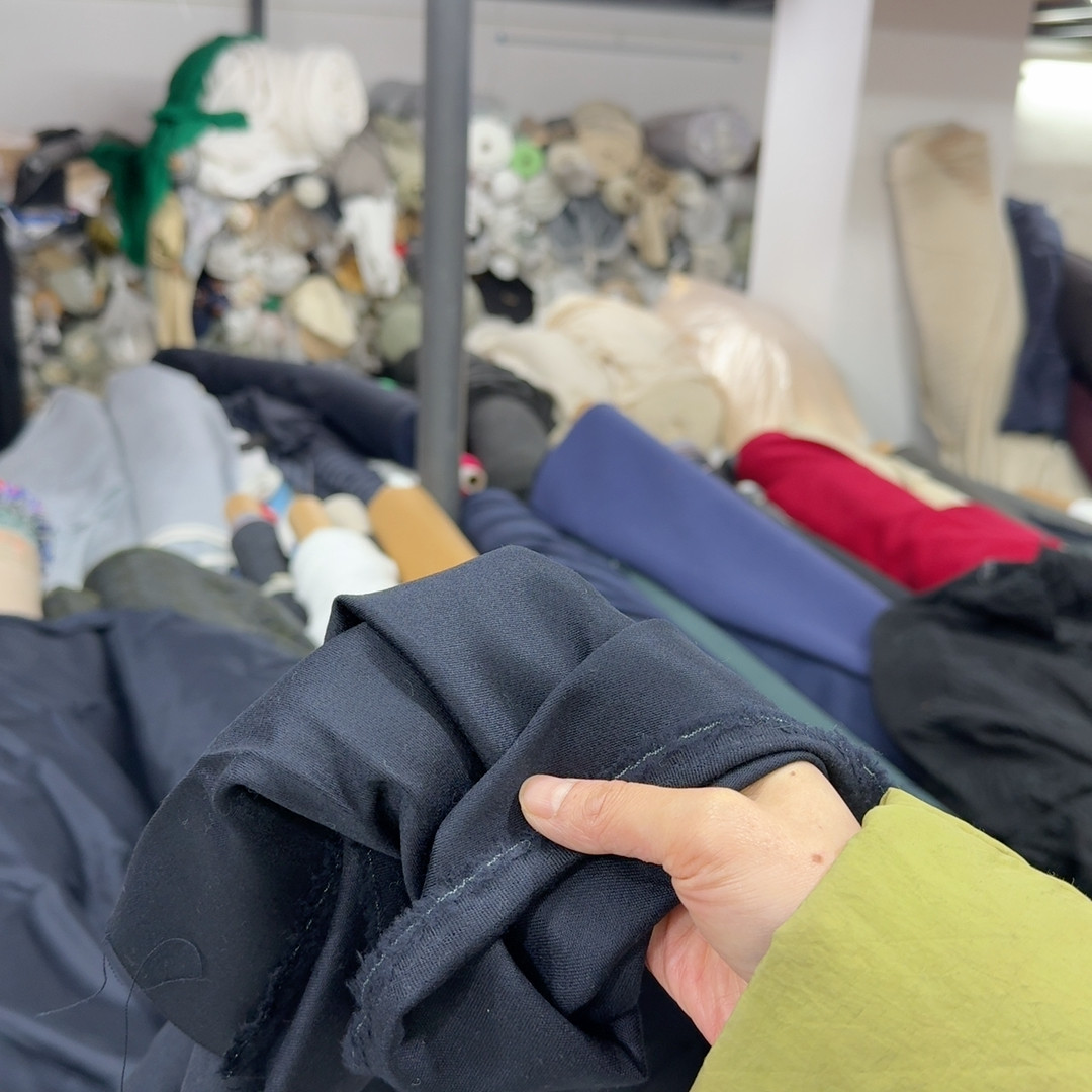 POR*S1961，1.4米，有点灰，意大利进口厚一点斜纹初剪精纺纯羊毛,居家布艺,海绵垫/布料/面料/手工diy,淘宝优惠券,粉丝福利购,淘宝优惠卷