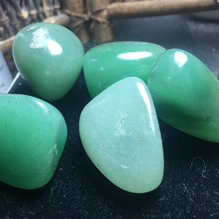 天然绿东陵水晶碎石手串消磁净化石白水晶原石摆件鱼缸石大颗粒