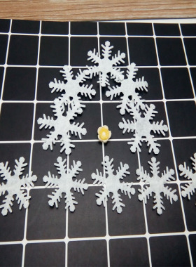 100片装4-5cm白色不织布雪花片 免裁剪儿童早教手工DIY配件材料