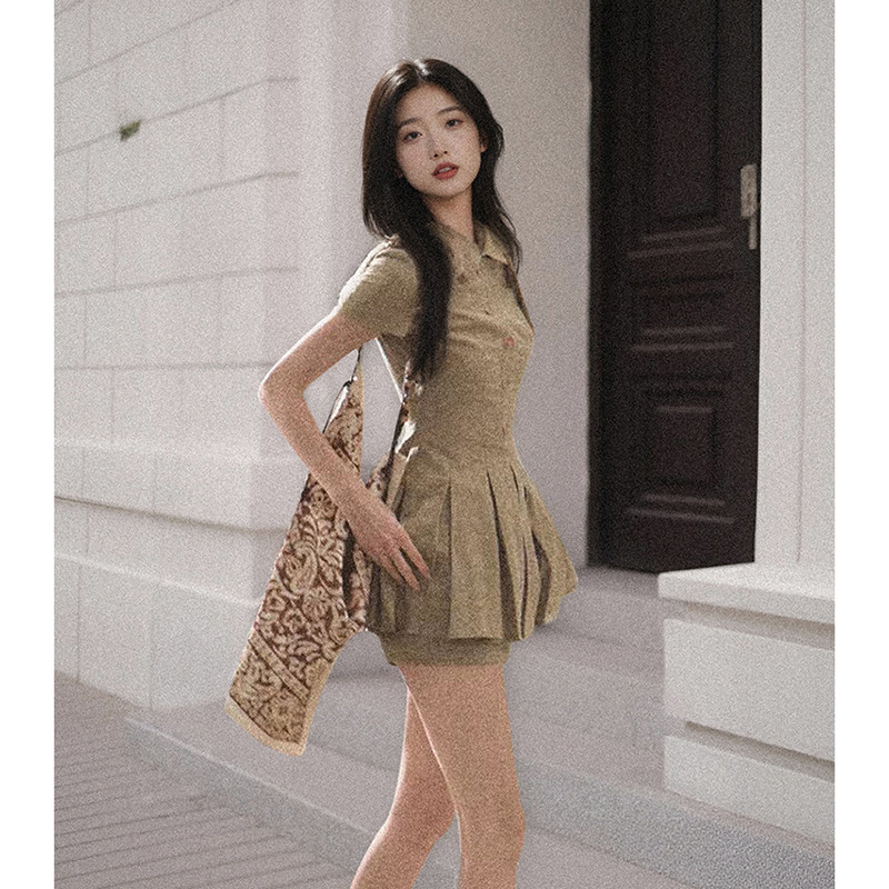 学院风Polo领衬衫连衣裙2025夏季新款简约修身收腰显瘦通勤短裙,女装/女士精品,时尚套装,淘宝优惠券,粉丝福利购,淘宝优惠卷