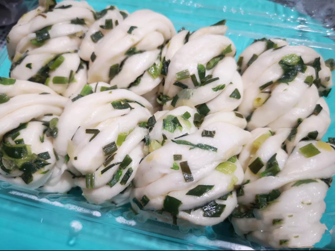 上海徐家汇白玉兰面包房香葱小花卷早餐馒头速食点心面食 8个/盒