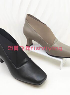 Harson/哈森断码春秋粗跟灰色松紧口深口40大码女鞋HS237601