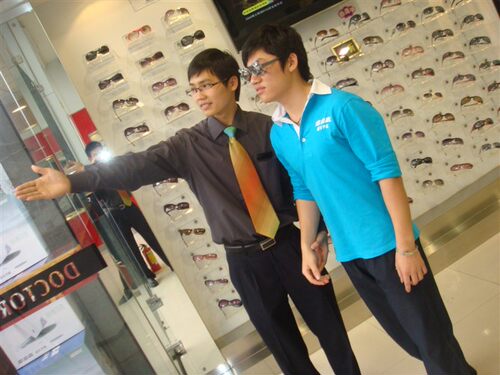 验光，好视眼镜线下验光