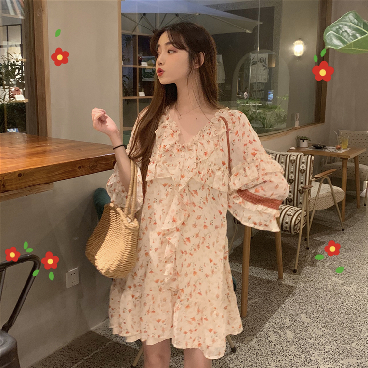 Real price ~ Korean floral high waist V-neck Ruffle Chiffon Short Sleeve Dress