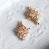 保色黄铜锆石微镶扇形小吊坠耳环项链手链发簪小配件发饰材料时尚