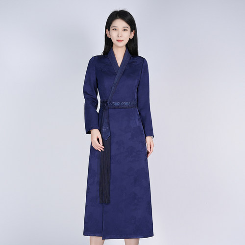 浒城古娘新款刺绣气质系带流苏通勤长袖新中式国风连衣裙女款春秋