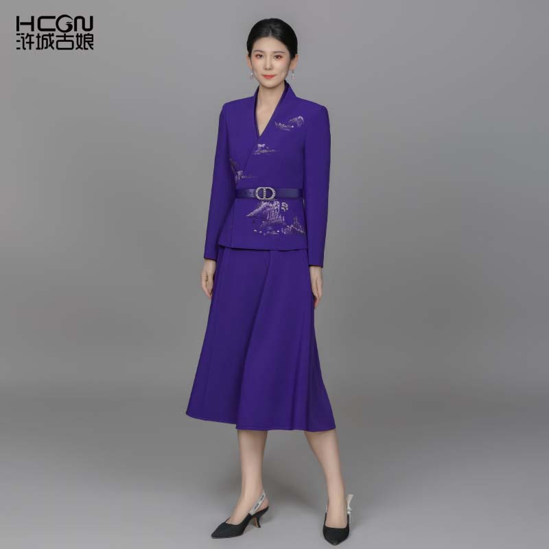 国风百搭时尚刺绣西服半裙套装