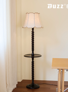 中古风客厅沙发旁黑色落地灯复古全实木民宿卧室床头置物落地台灯