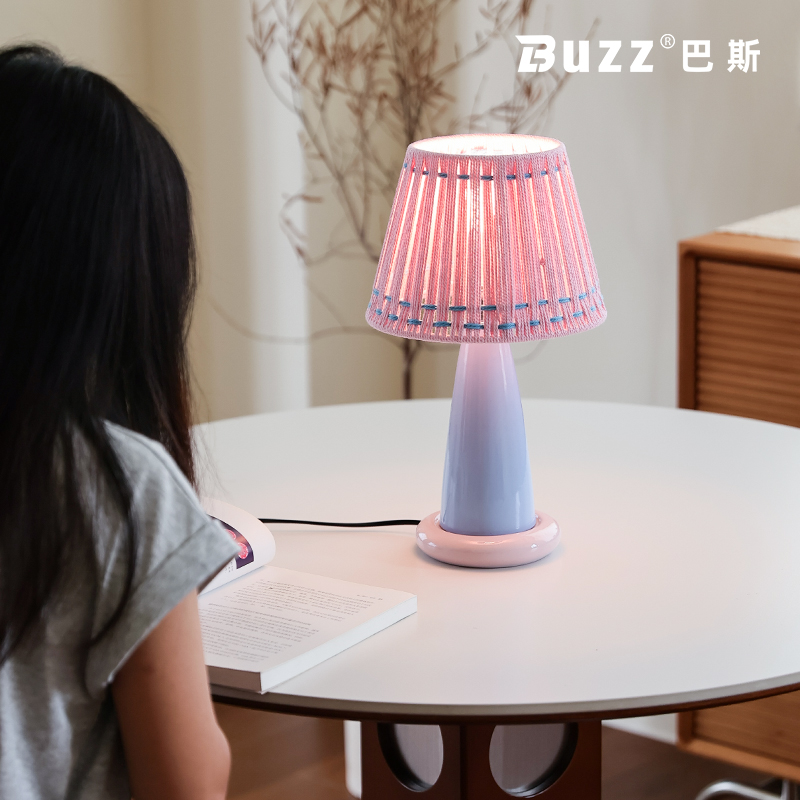 多巴胺氛围感台灯陶瓷棉线床头灯
