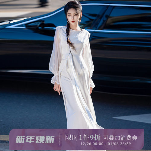 拟梦昼夜原创国风白色汉服搭配马面裙上衣旋裙黑色通勤新中式套装