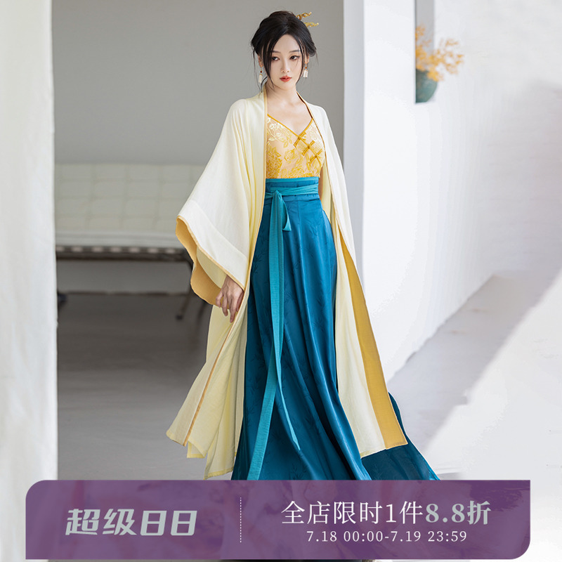 拟梦新中式汉服显白显瘦