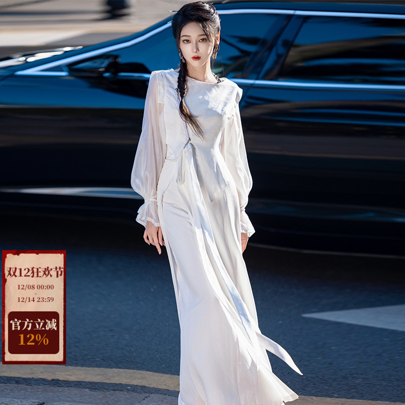 拟梦昼夜原创国风白色汉服搭配马面裙上衣旋裙黑色通勤新中式套装