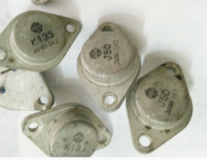 K135 J50 2SK135 2SJ50 光面 粉面两种 进口拆机测量好原字的旧货