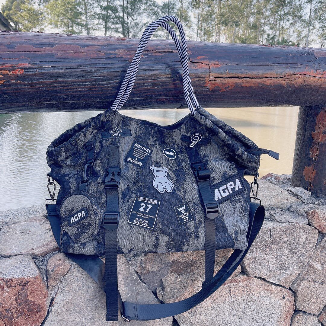 休闲大包新款防水尼龙网布单肩包简约托特包大容量健身行李妈咪