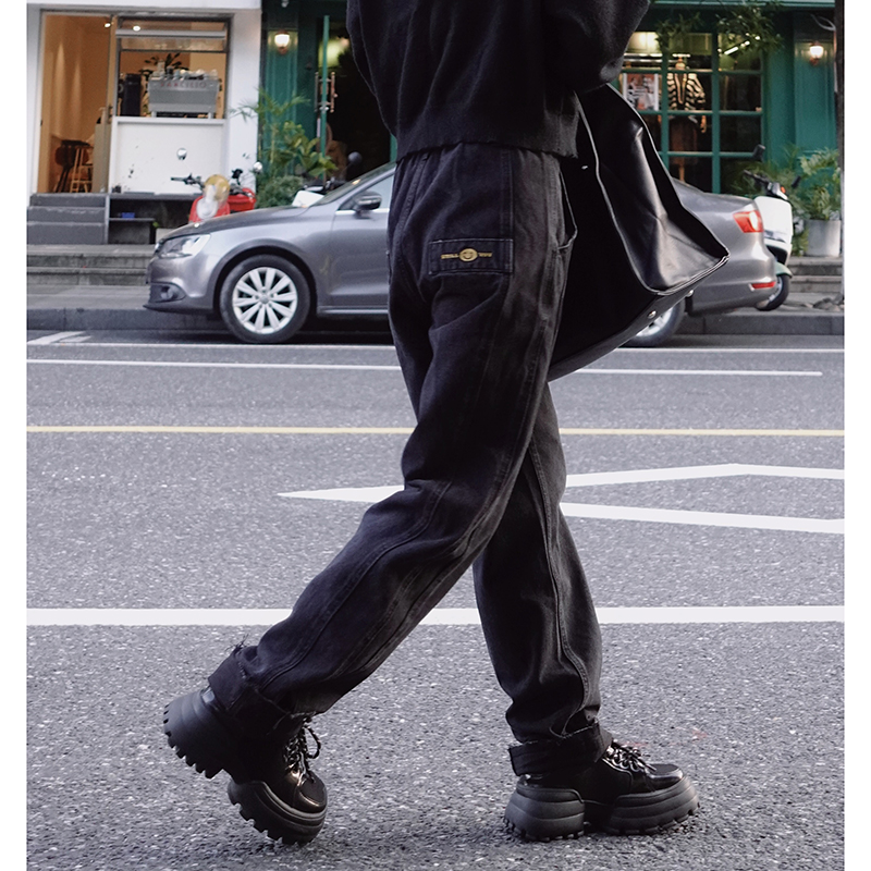 哈伦直筒口袋刺绣毛边牛仔长裤