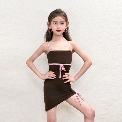 拉丁舞服女童2026新款高级感演出服网红日常专业吊带分体练功服