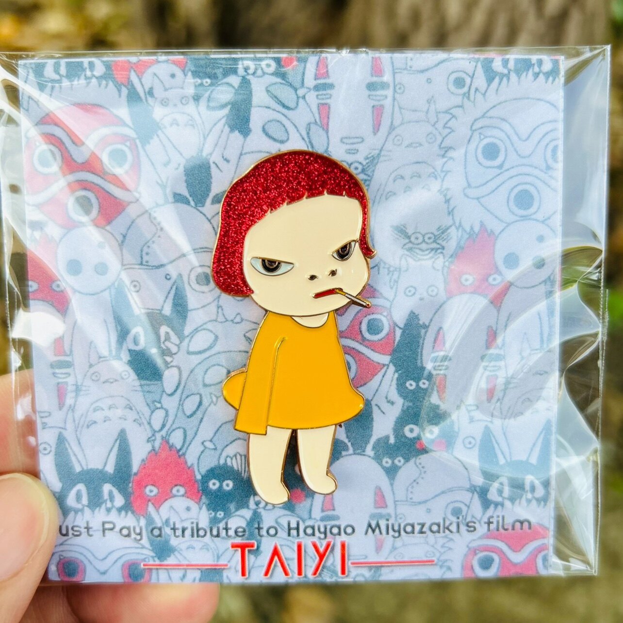 【太一现货】奈良美智作品吸烟小女孩形象徽章精品烤漆徽章胸针