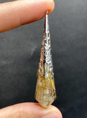 天然水晶灵摆 黄白幽灵灵摆吊坠 水晶挂件 毛衣链项链 一物一图