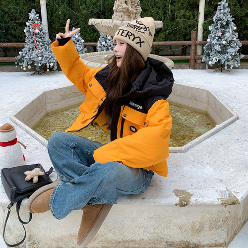 2025新款女工装风白鸭绒派克服