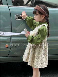 女童连衣裙套装2026春季新款背心裙打底衫两件套洋气米色女宝宝