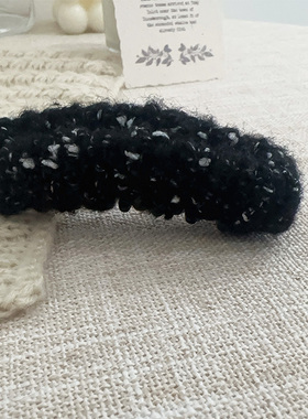 发量少姐妹的福音你！黑色毛线编织香蕉夹女秋冬毛毛发饰简约竖夹