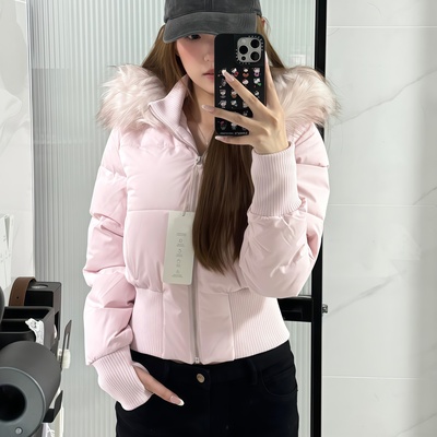 新款收腰短款粉色大毛领羽绒服女