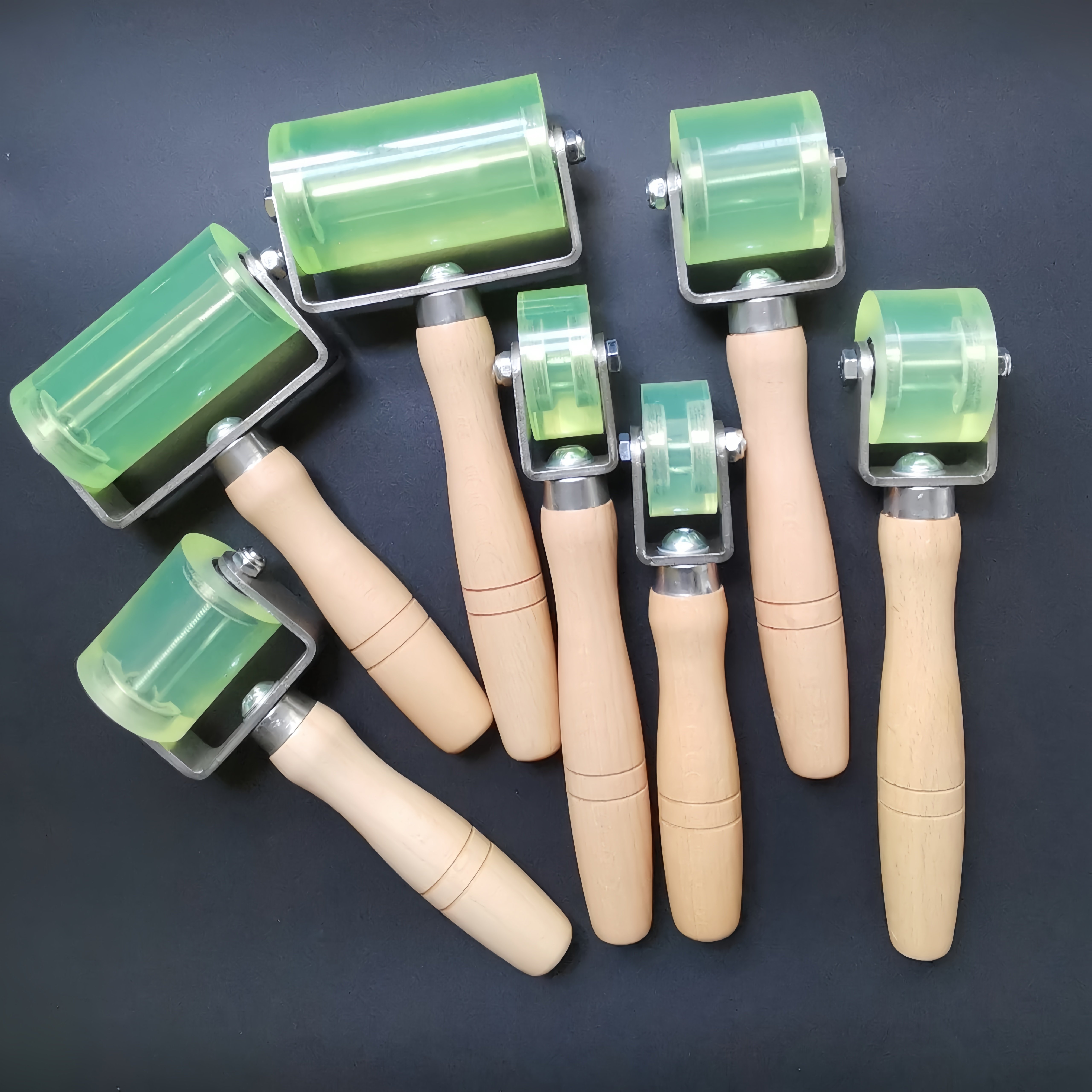 聚氨酯PU压轮防腐管道维修压辊标签即时贴双面胶家具压实塑料滚子