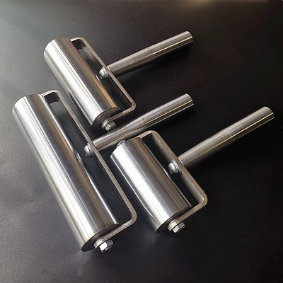 防水卷材施工大压轮压滚压边压实