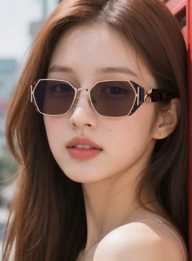 显脸小太阳镜女户外百搭墨镜
