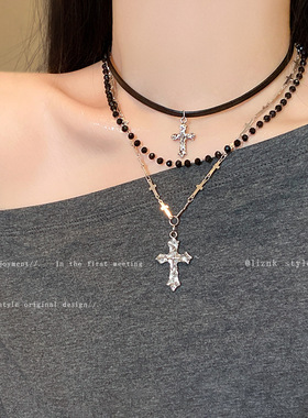 哥特风暗黑十字架皮革串珠项链女辣妹多层叠链小众锁骨链吊坠批发