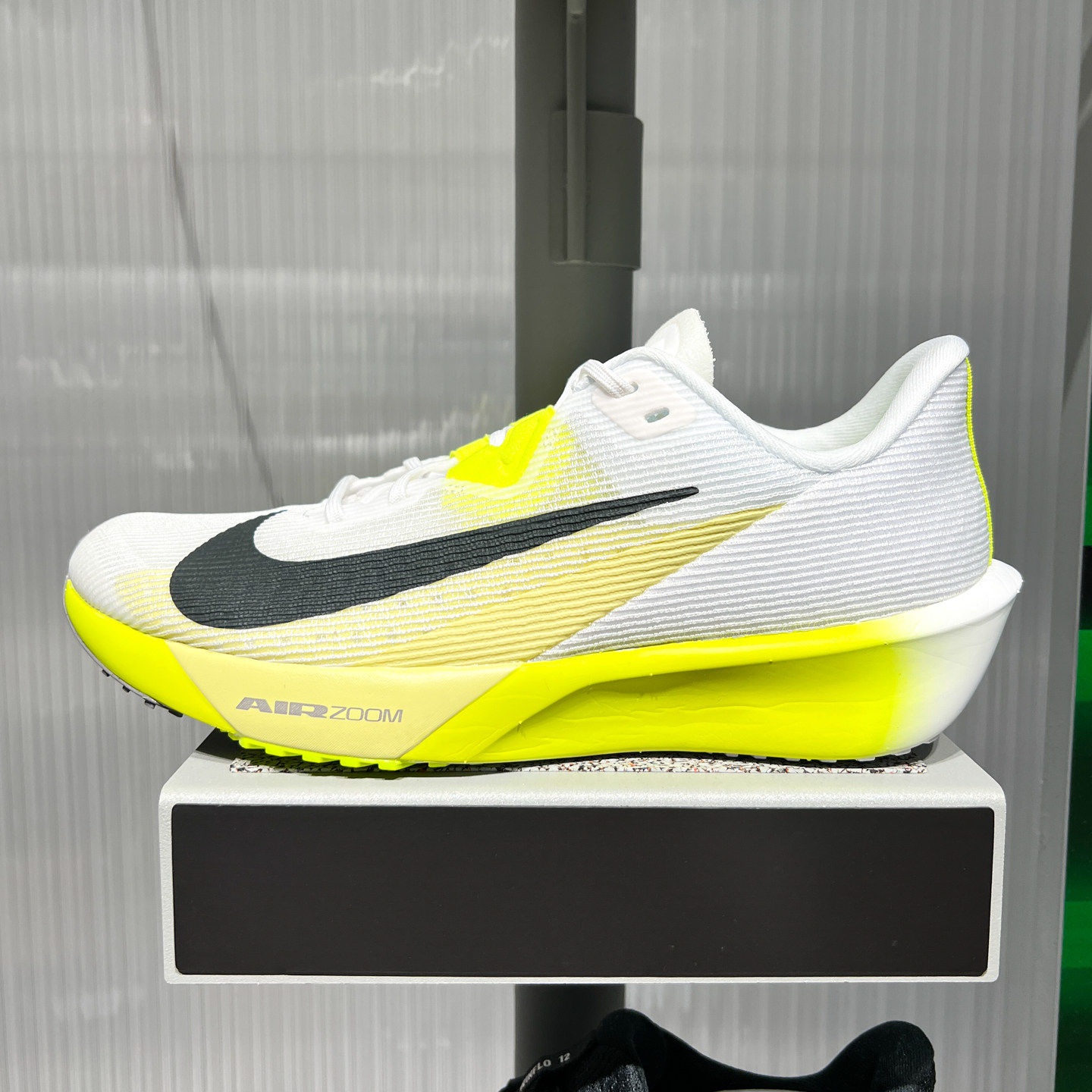 耐克男鞋2026冬款AirZoo