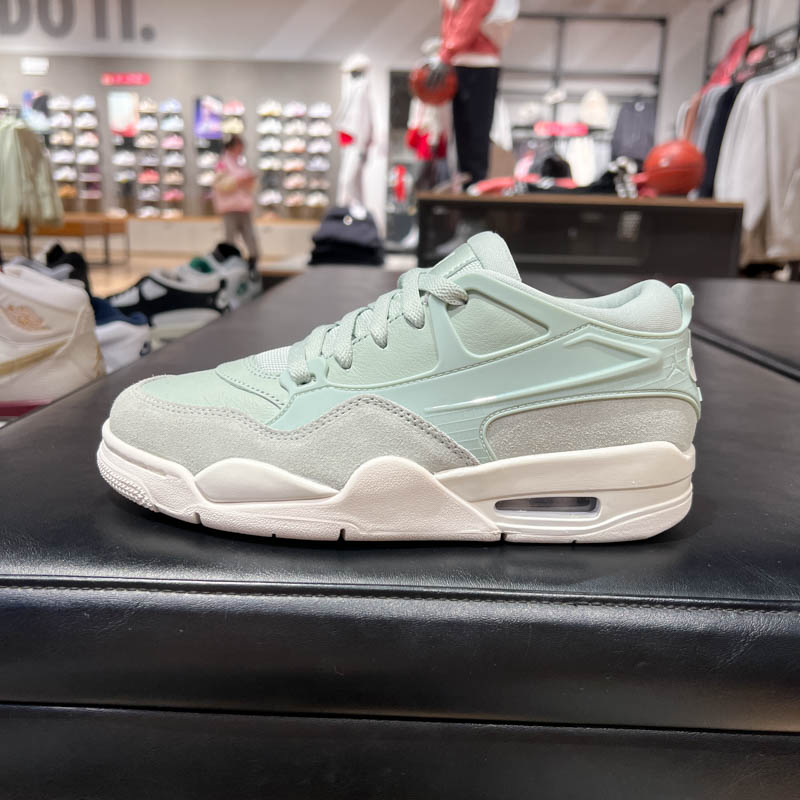 耐克女鞋2025新款Air Jordan 4 RM经典缓震耐磨运动鞋 FQ7940-003