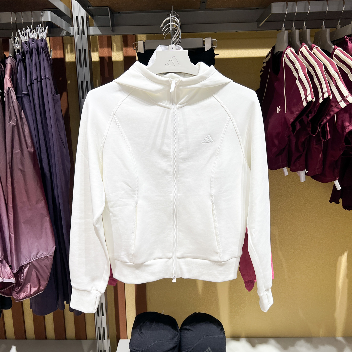 Adidas阿迪达斯女装2026年冬季透湿保暖双拉链连帽卫衣外套KZ1602