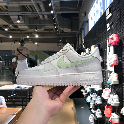 耐克女子2025夏季新款Air Force 1 '07时尚经典运动鞋 IB3881-001