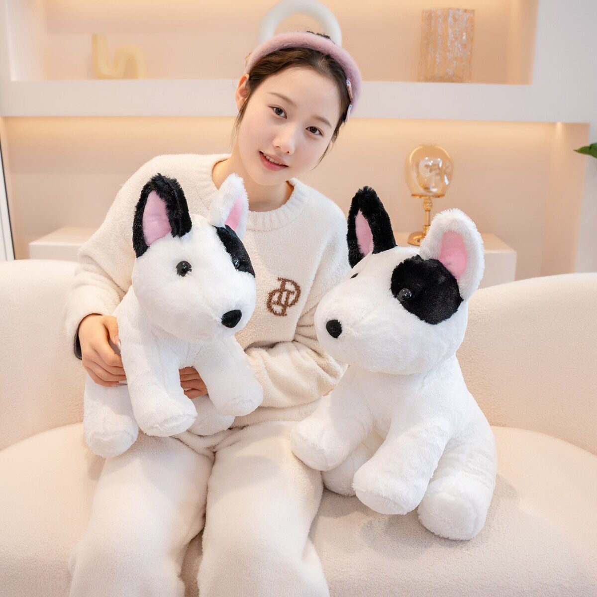 可爱牛头梗犬公仔抱枕玩偶