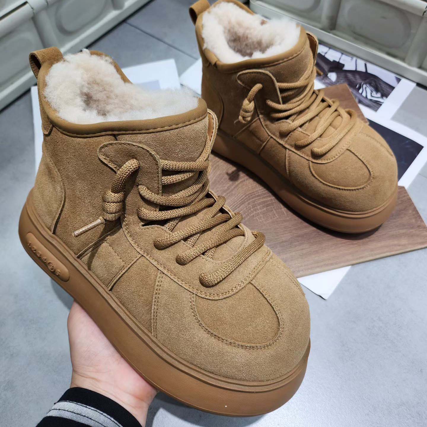 纯皮羊毛雪地靴防滑轻便软底棉鞋