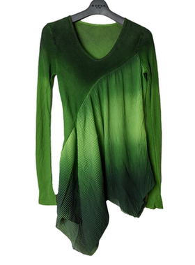 SD女士时尚修身款不规则下摆拼接渐变色长袖T恤0542