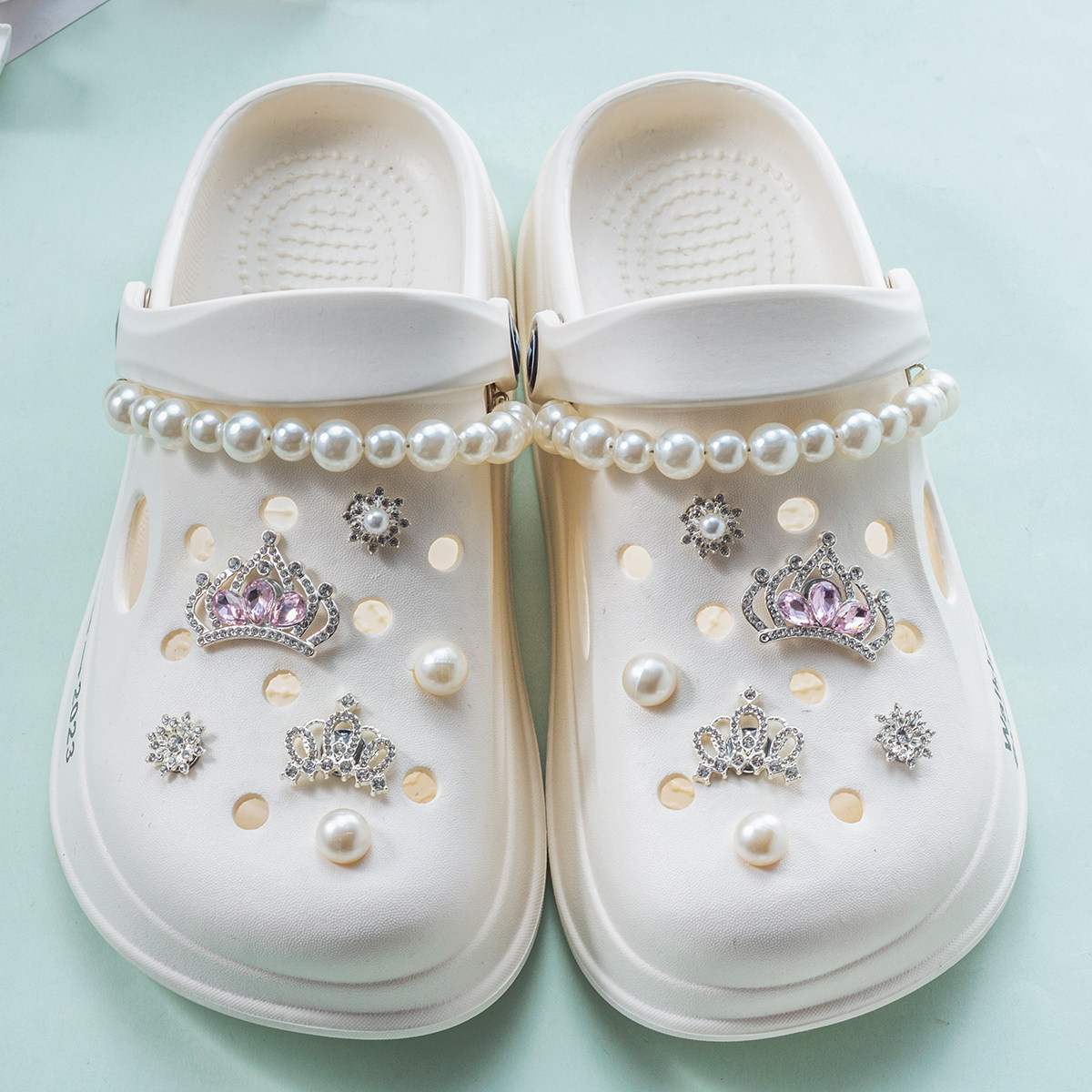 洞洞鞋配饰合金皇冠系列水钻装饰扣可拆卸大小珍珠链条轻奢风鞋花