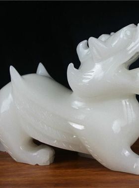 白玉飞天貔貅阿富汗摆件客厅玉石