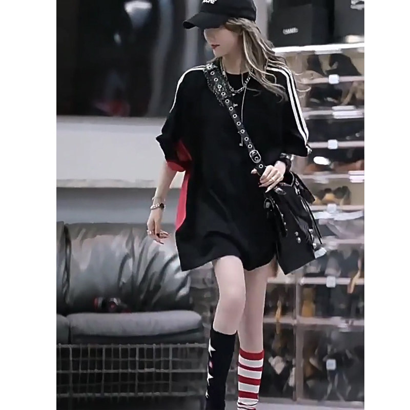 潮牌欧货大版黑色短袖T恤女新款爆款夏季宽松中长款下衣失踪半袖