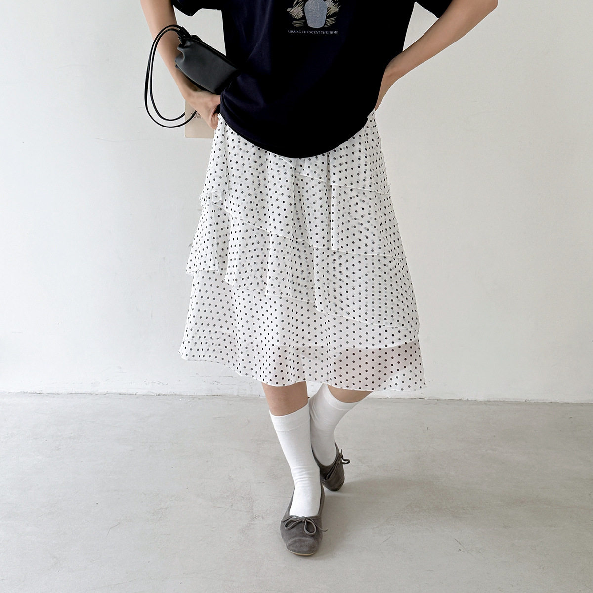 白色波点雪纺垂感半身裙夏季高腰a字不规则蛋糕裙爱丝岛潮流女装